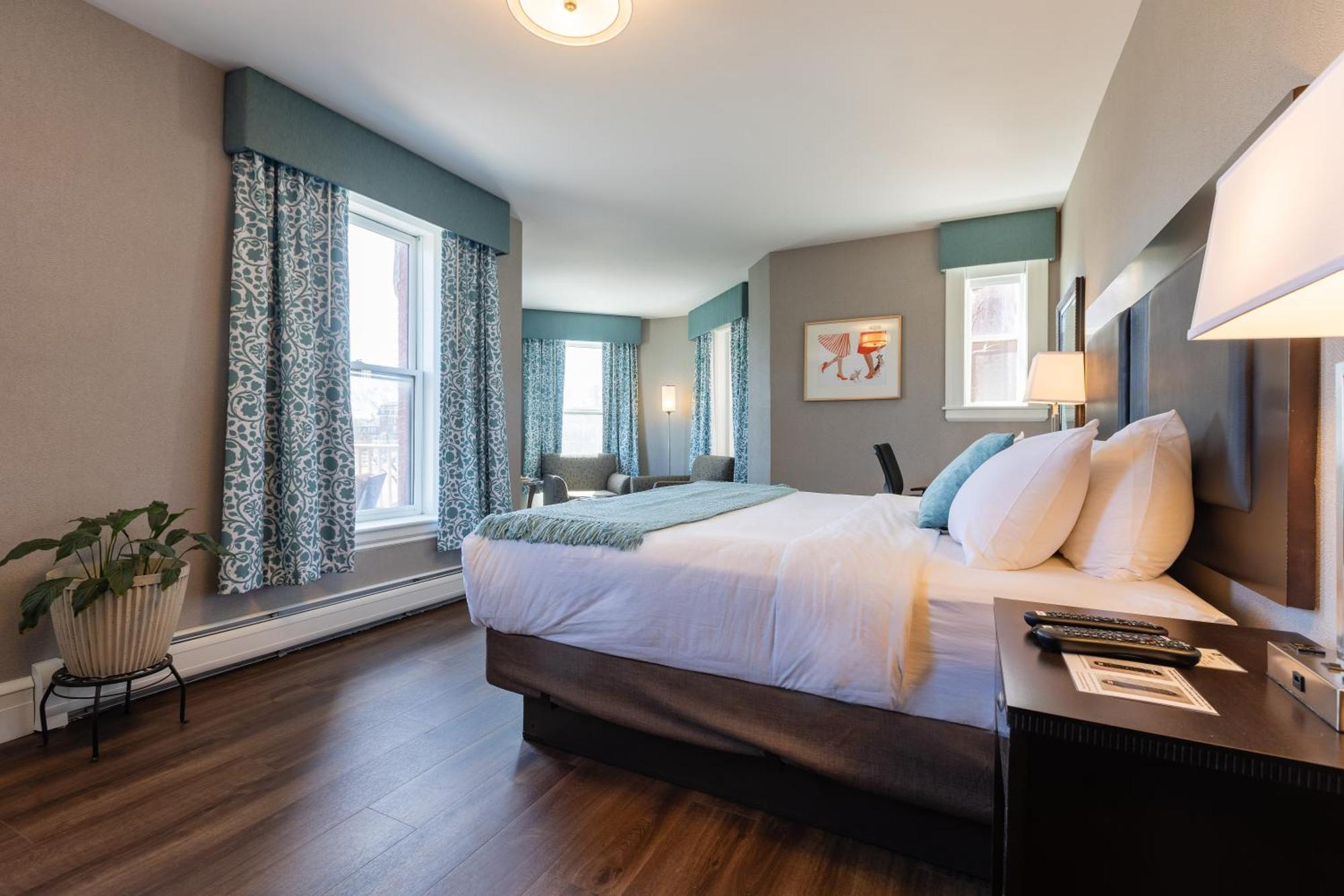 The Centennial Hotel Конкорд Екстер'єр фото