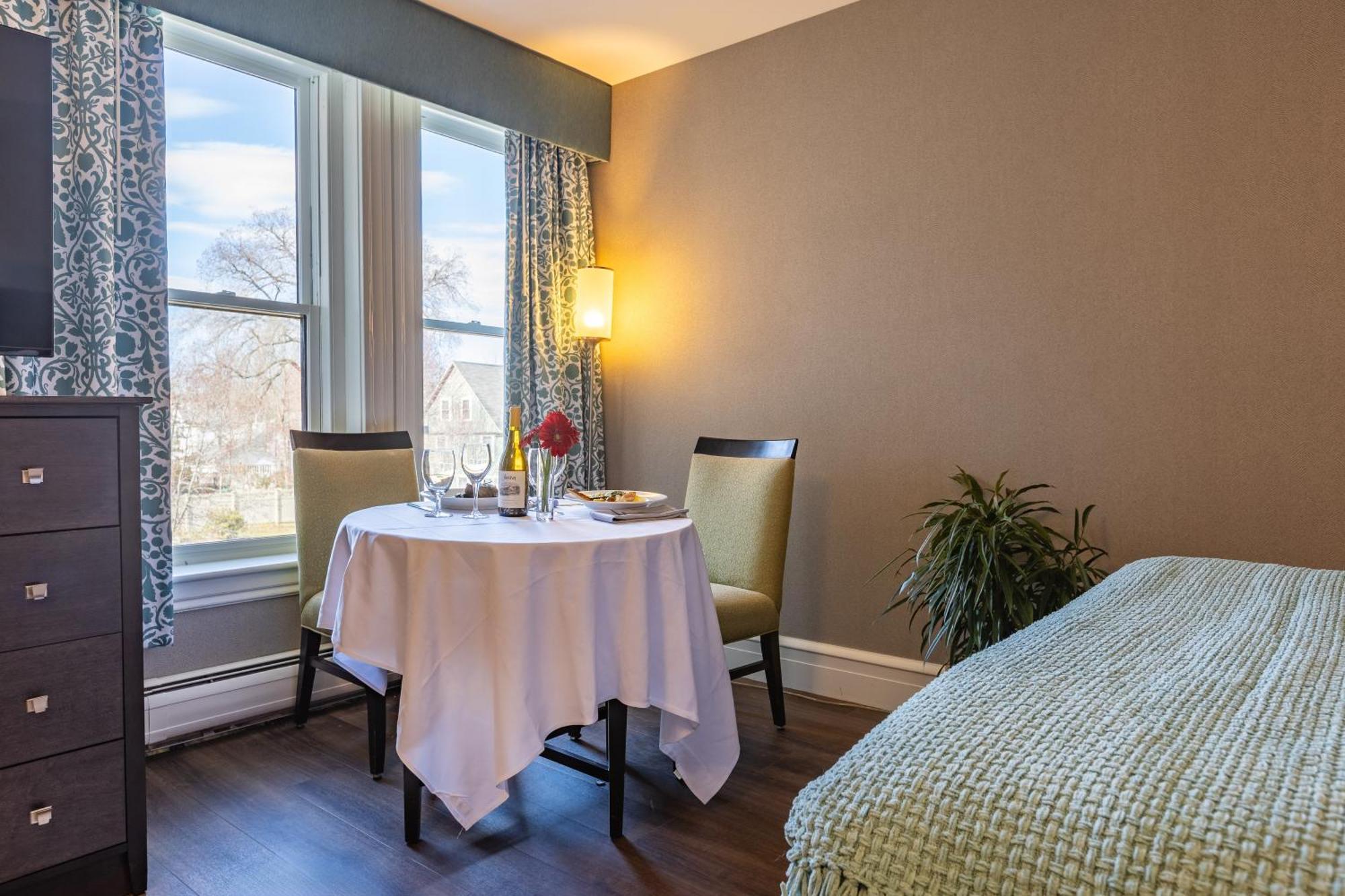 The Centennial Hotel Конкорд Екстер'єр фото